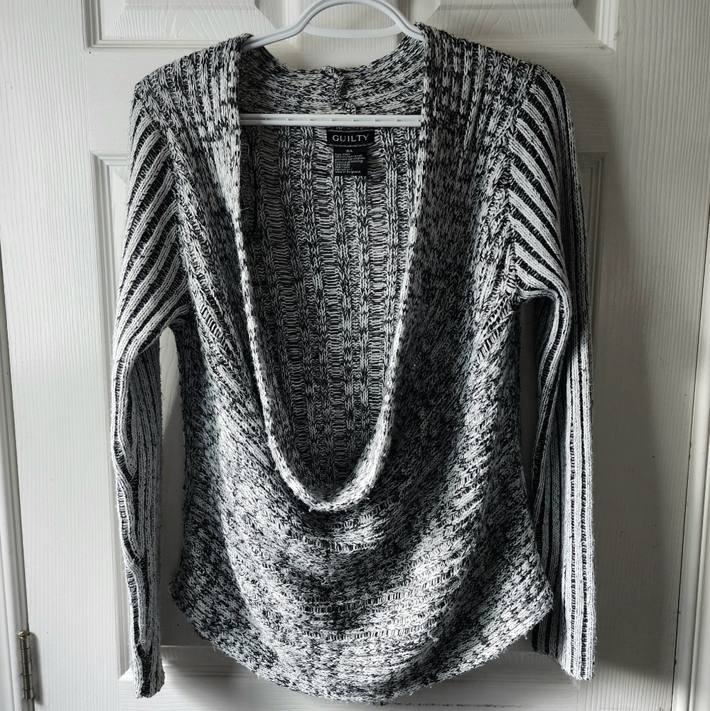 💐2/$25 GUILTY Black and White Knit Sweater with Low Drop Cowellneck, size Large